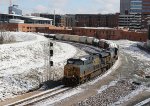 CSX 5337 leads train F741-21 around the curve at Boylan